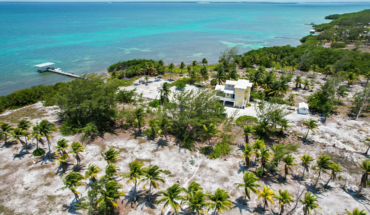 House-in-st-georges-caye-aerial4