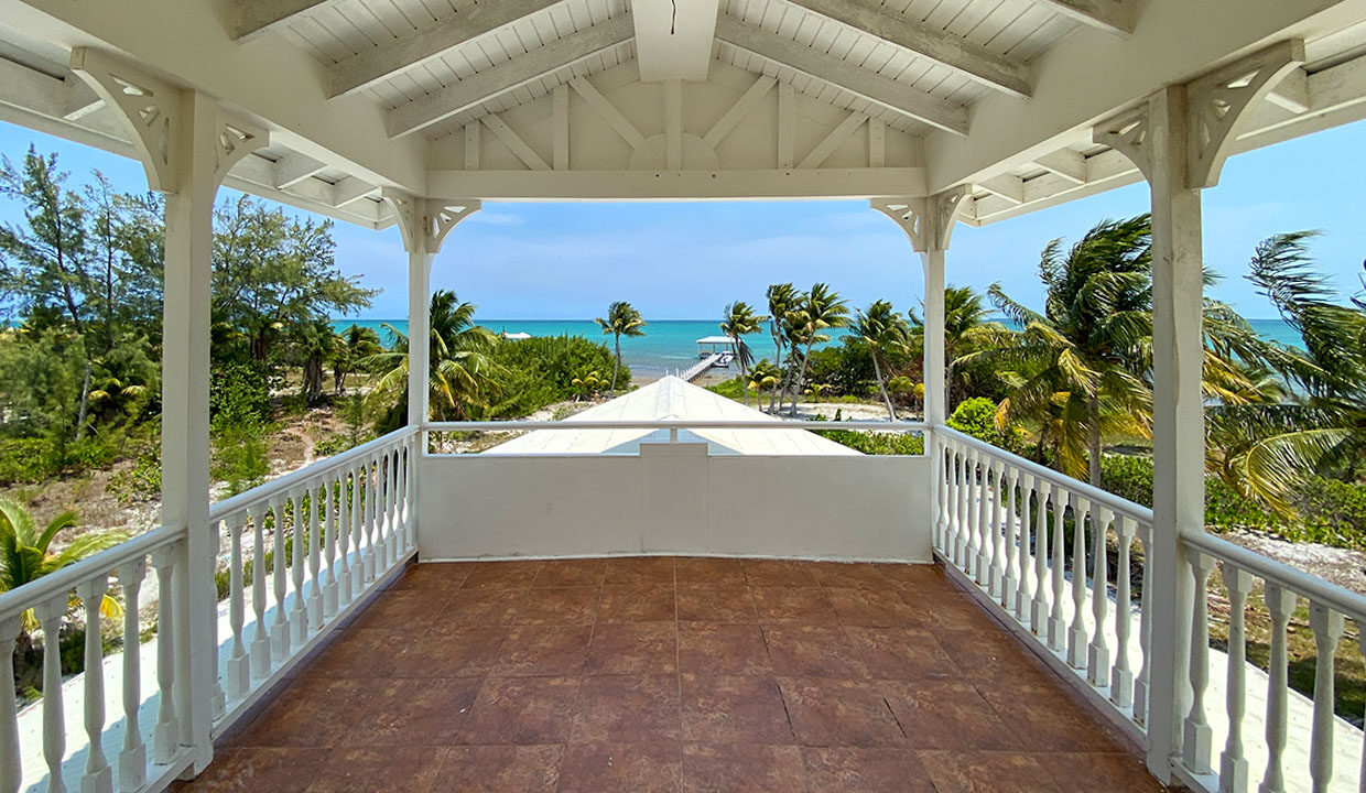 House-in-st-georges-caye-view-from-verandah